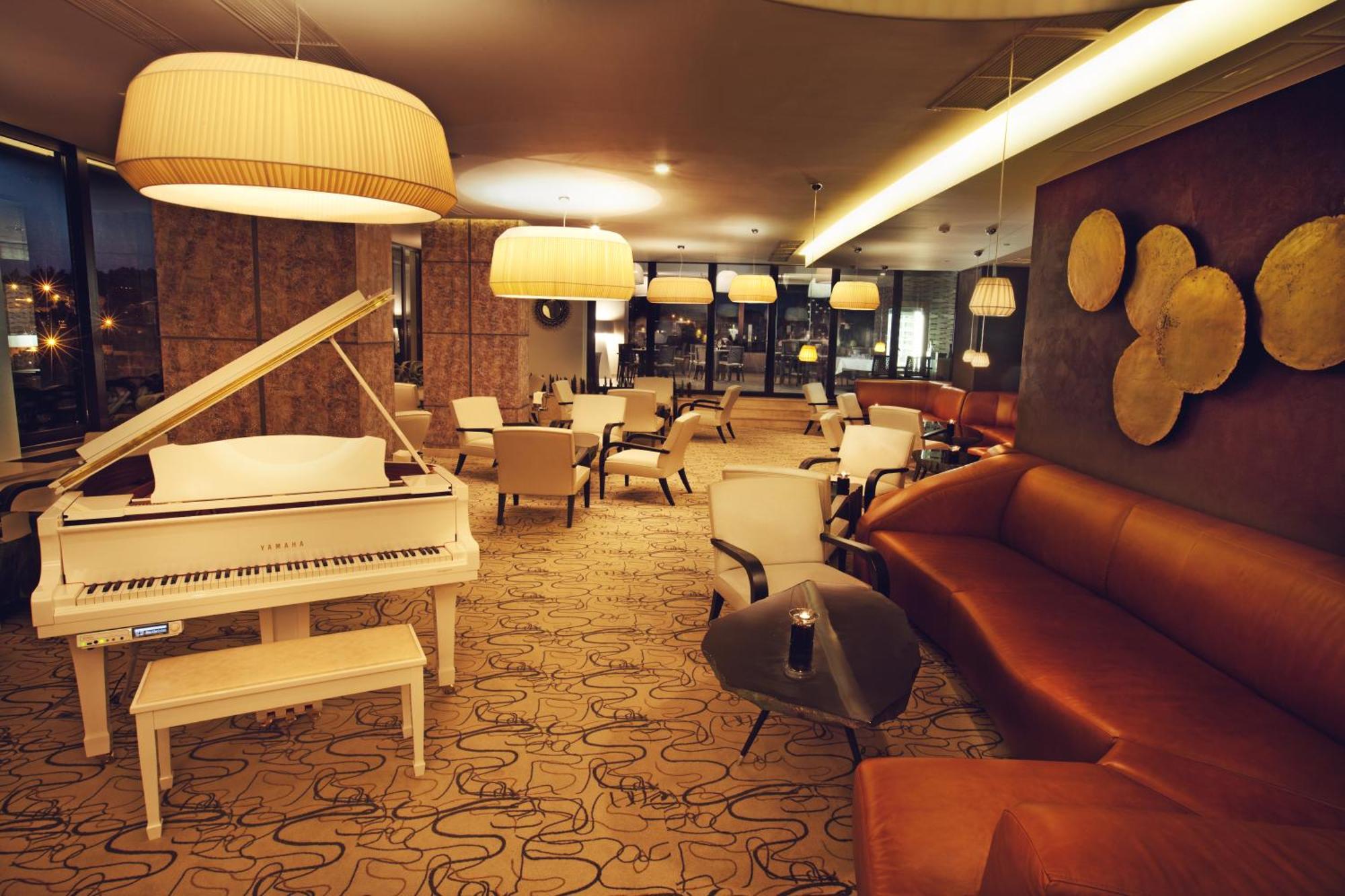 Mirotel Resort And Spa Truskavets Exterior photo The lounge at the airport
