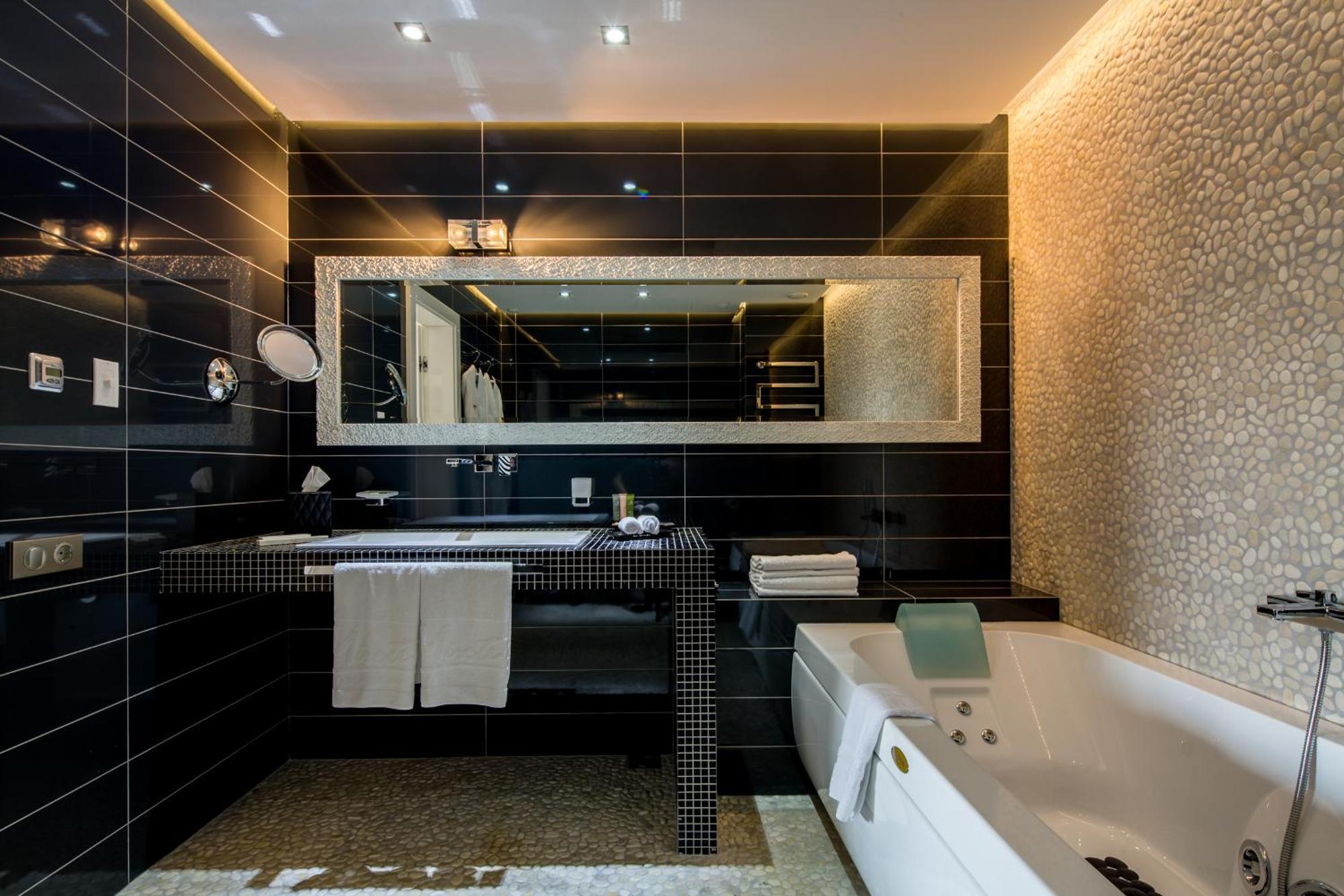 Mirotel Resort And Spa Truskavets Room photo Bathroom