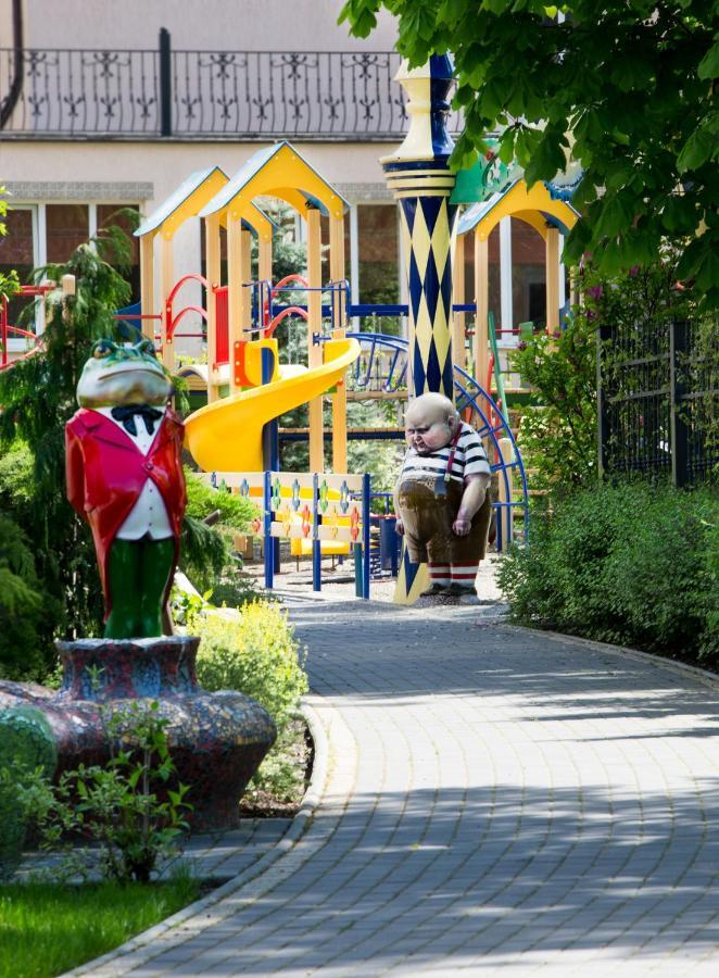 Mirotel Resort And Spa Truskavets Exterior photo The children's play area